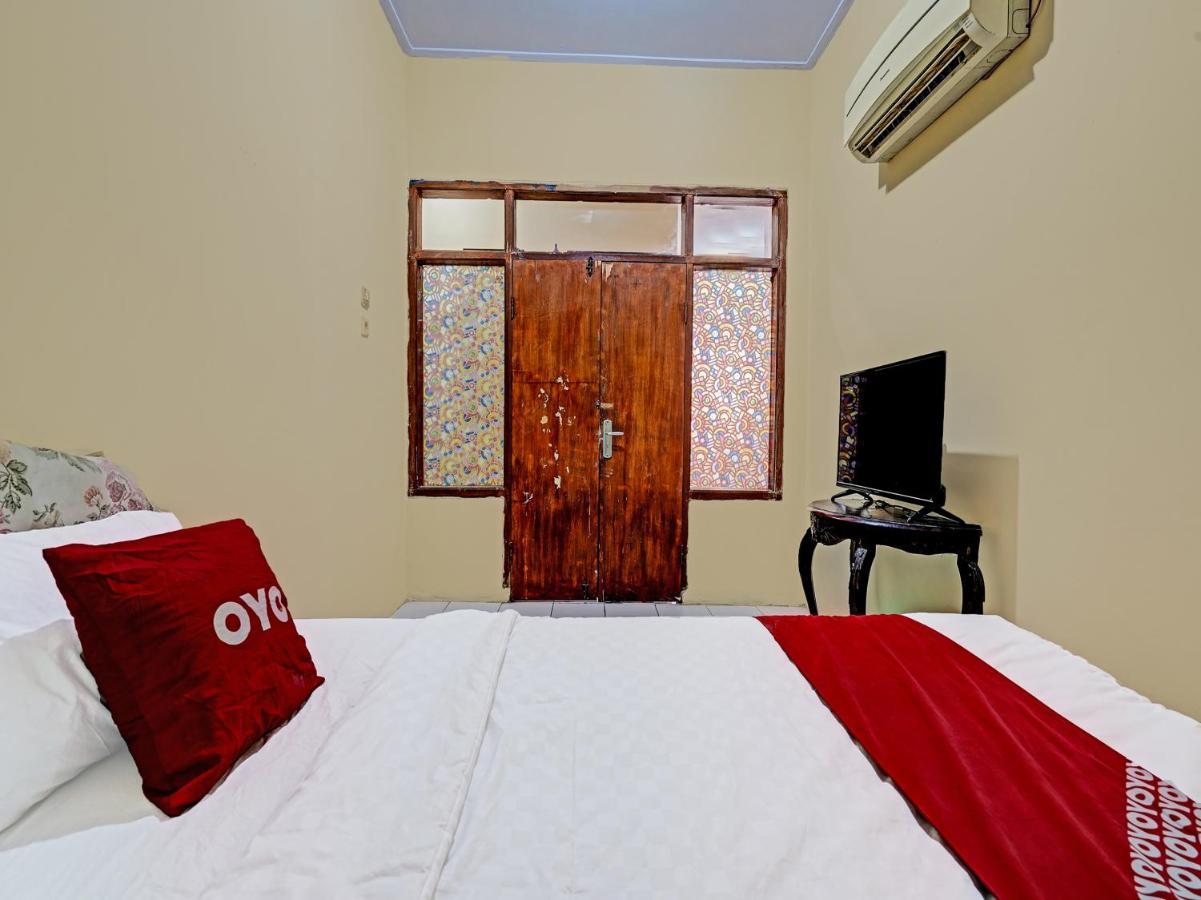 Oyo 91389 Anggrek Residence Syariah Soreang Kültér fotó